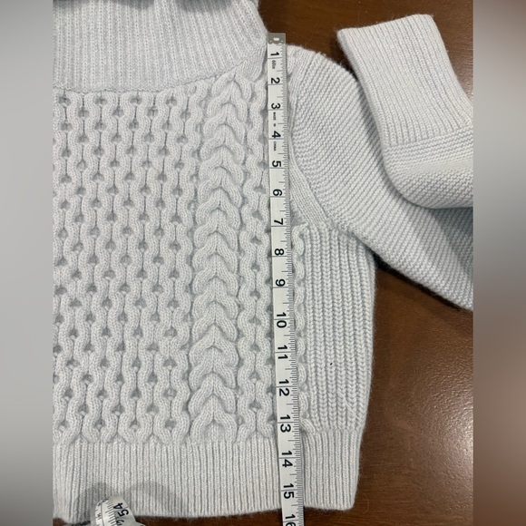 Club Monaco Baby Blue Crop Sweater - Picture 5 of 6